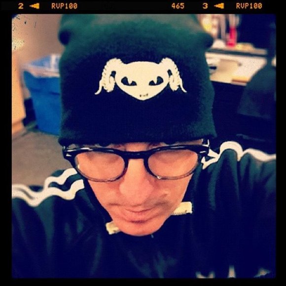 PUSIFER Skully Beanie Winter Hat Ski Hat - Picture 4 of 4